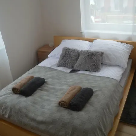 Apartament Szarych Szeregow 5d